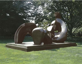 Three Piece Reclining Figure: Draped - Henry Moore